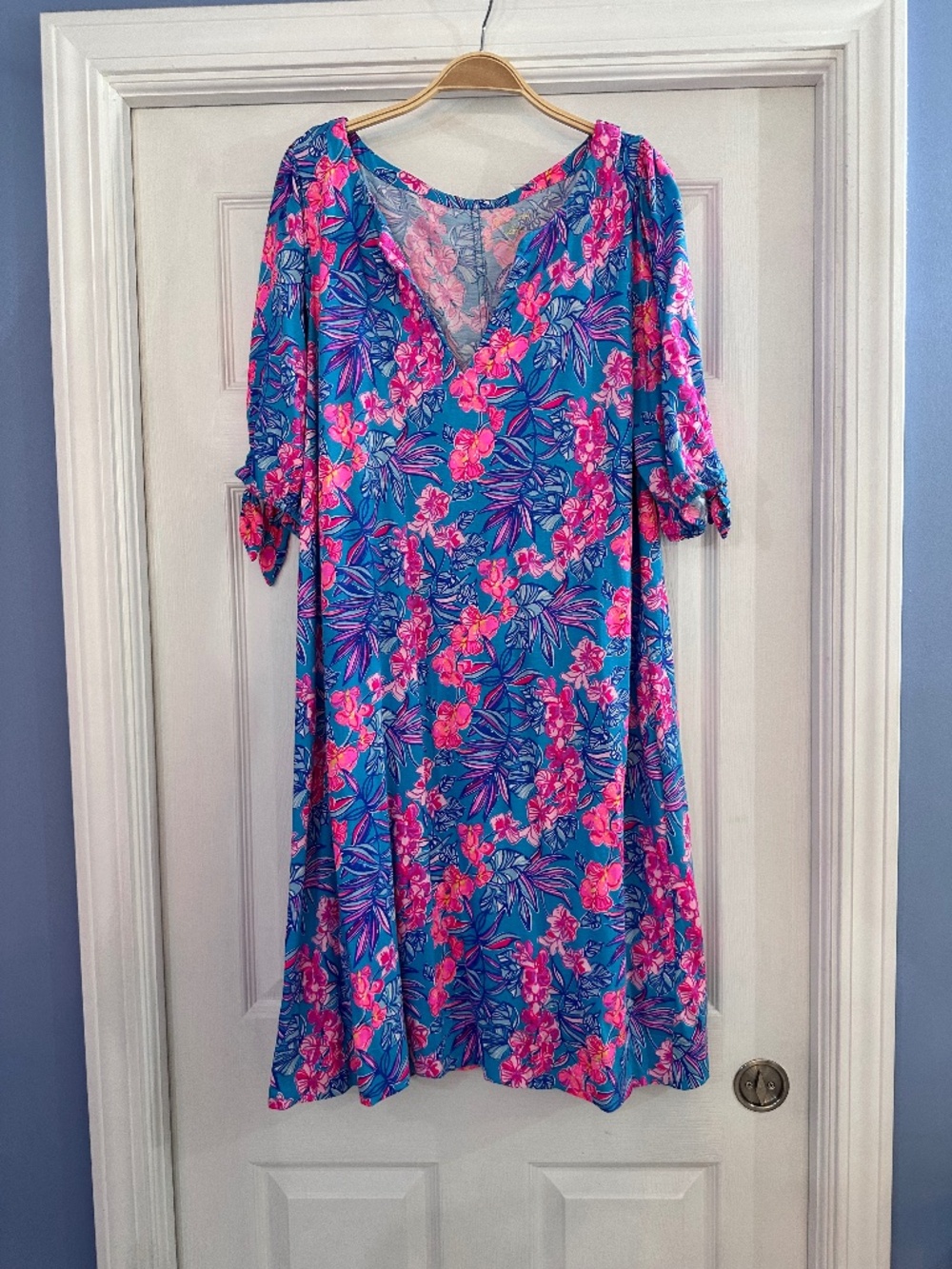 Lilly Pulitzer - Easley Short Sleeve Dress in Cummulus Blue Orchid Oasis- XL